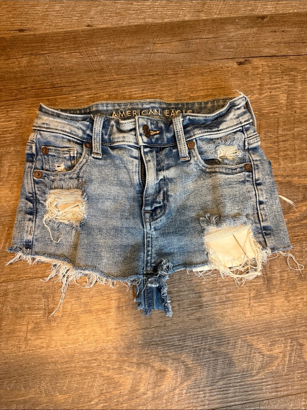 American Eagle Outfitters Light Wash Distressed Denim Cutoff Shorts